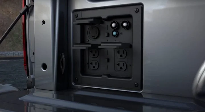 Ford F150 Power Outlet in Bed