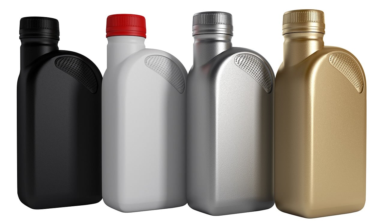 tara-2338587_1280 The oil capacity of a F150 engine depends on your model variation.